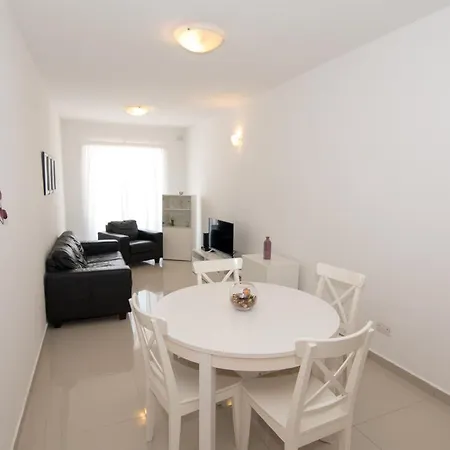 Cosy 2 Bedroom Apartamento