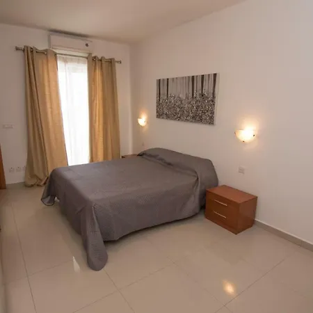 Cosy 2 Bedroom