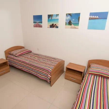 Cosy 2 Bedroom Apartamento *