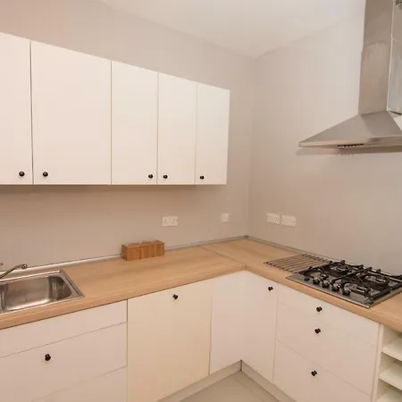 Cosy 2 Bedroom